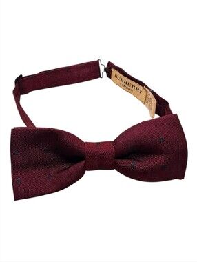 BURBERRY LONDON | Burgundy Polka Dot Silk Pre-Tied Bow Tie Made in England